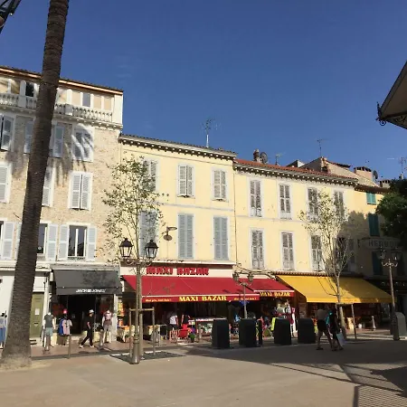 Bright & Modern In The Heart Of * Antibes