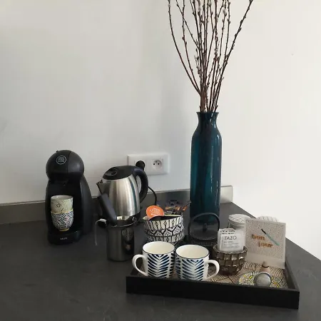 Apartment Bright & Modern In The Heart Of Antibes