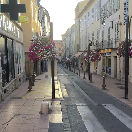 Bright & Modern In The Heart Of Διαμέρισμα *