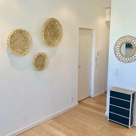 Bright & Modern In The Heart Of Antibes