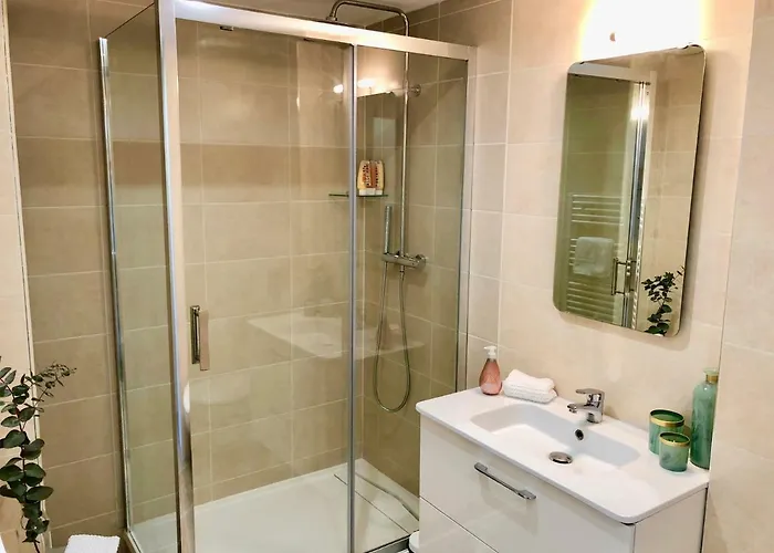 Bright & Modern In The Heart Of *